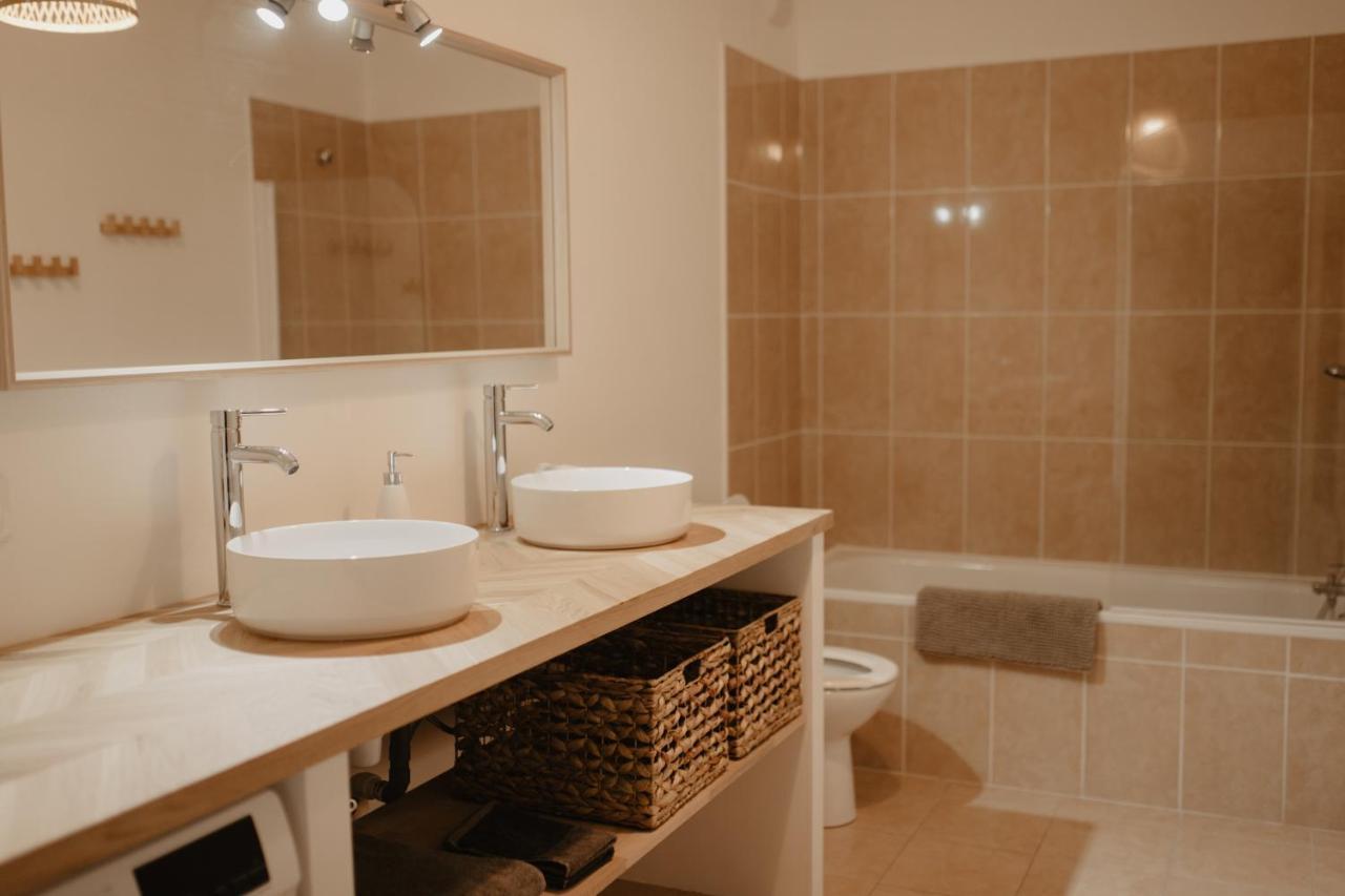 Bel Appartement Climatise Avec Place De Parking Marseille Ngoại thất bức ảnh